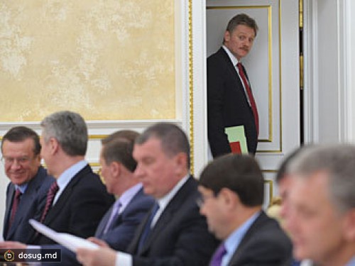 Песков назвал задачи помощников и советников Путина