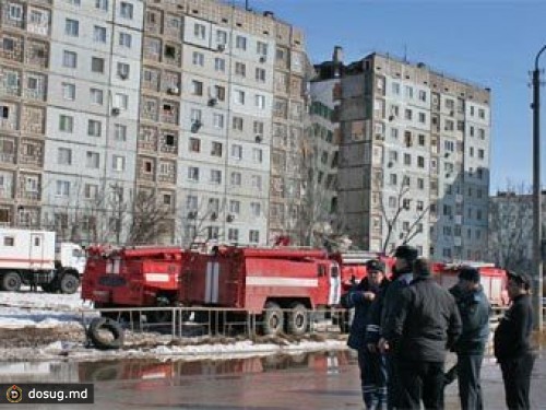 По делу об обрушении дома в Астрахани задержаны четыре человека