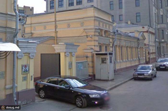 Погром в посольстве Нигерии в Москве устроили студенты РУДН