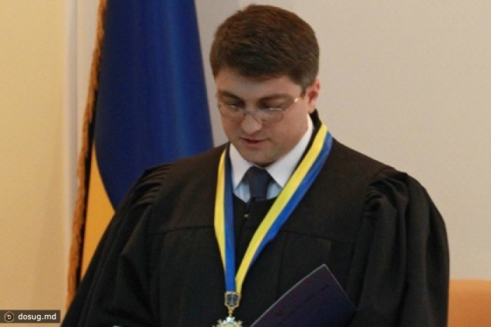 Посадивший за решетку Тимошенко судья объявлен в розыск