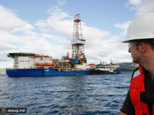 Повреждение оборудования вынудило Shell отложить бурение в Арктике