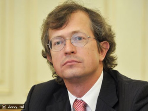 Правительство раскритиковало замминистра финансов за отставку через твиттер