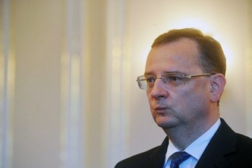 Премьер-министр Чехии подал в отставку