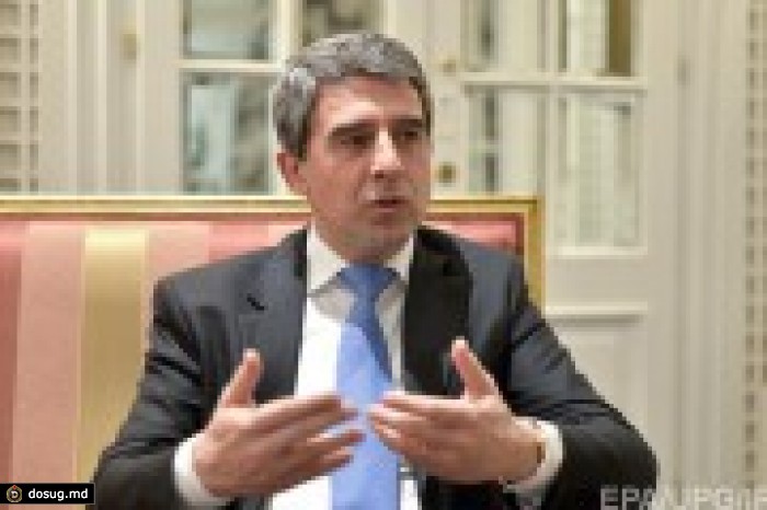 Президент Болгарии тоже отказался ехать на парад в Москву