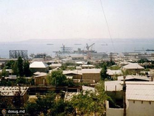 При взрыве казахстанского судна в Баку погибли четыре человека