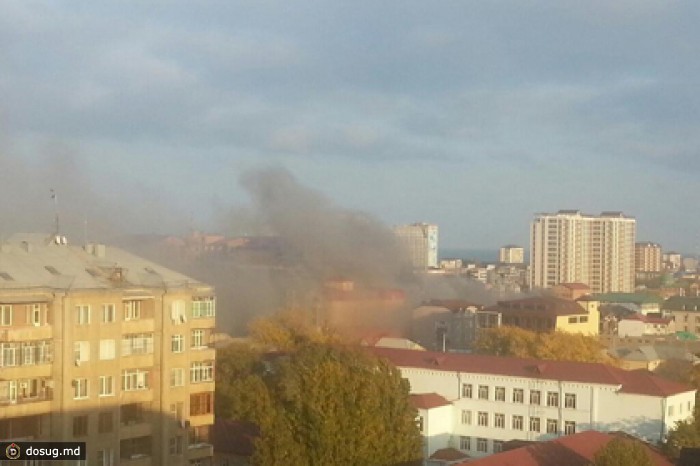 При взрыве в Махачкале погиб один человек
