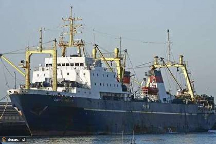 При задержании траулера из РФ у берегов Гвинеи-Бисау пострадала буфетчица