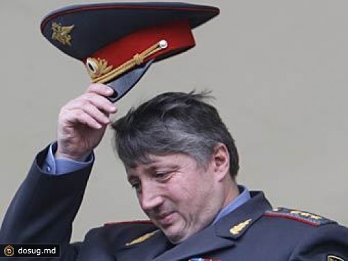 Приемную главы управления МВД по Петербургу заблокировал ОМОН
