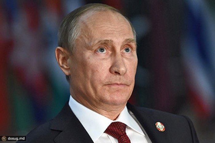 Путин не получил приглашение на инаугурацию Порошенко