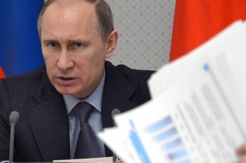 Путин обвинил правительство в «холостой работе» по поддержке экономики