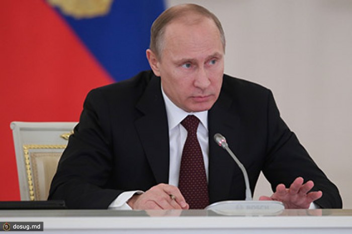 Путин отчитал чиновников за невыполнение жилищной программы