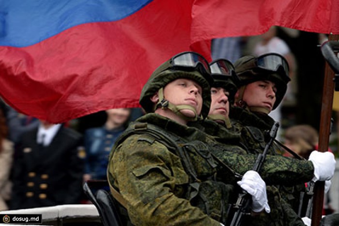 Путин поблагодарил российских военных за Крым