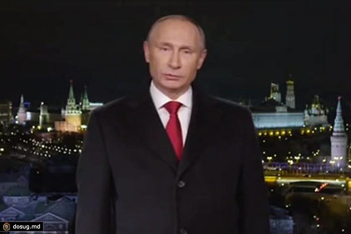 Путин сменил фон для новогоднего обращения