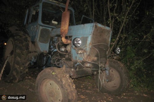 Пьяные россияне на тракторе незаконно въехали на Украину