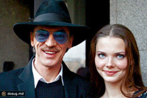 РОССИЙСКИЕ АКТЕРЫ МИХАИЛ И ЕЛИЗАВЕТА БОЯРСКИЕ СТАЛИ КАВАЛЕРАМИ ОРДЕНА ПОЧЕТА МОЛДОВЫ