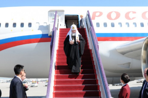 РПЦ объяснила выделение государственного самолета для патриарха