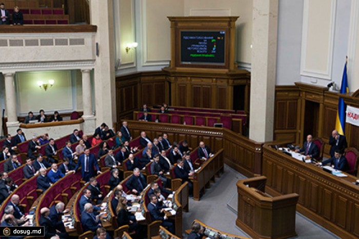 Рада выступила за приостановку аккредитации российских журналистов