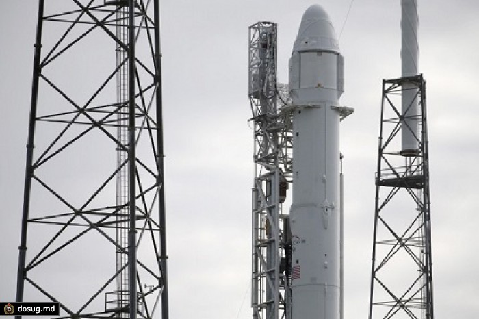 Ракета Falcon 9 совершила жесткую посадку на океанскую платформу