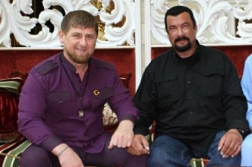 Рамзан Кадыров записал Стивена Сигала в чеченцы