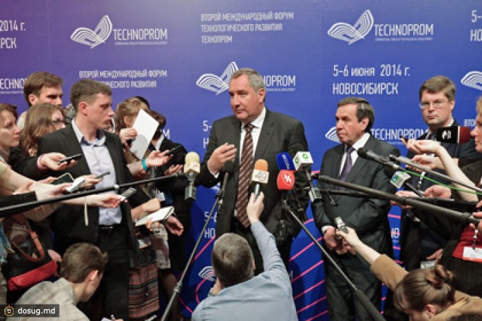 Рогозин предложил заменить людей на заводах Дальнего Востока роботами