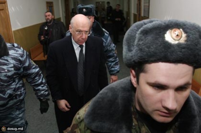 Россия попросит разрешения добавить обвинений бывшему главе ВЭФК