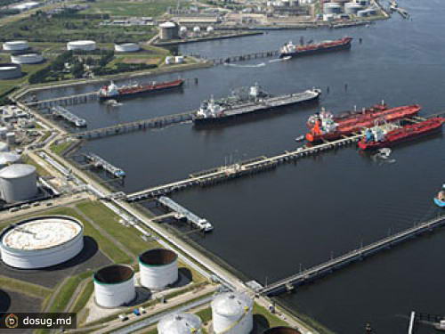 Россияне построят в Роттердаме нефтеналивной терминал за миллиард долларов