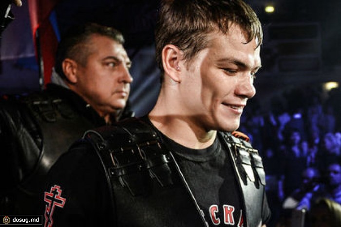 Российский боксер победил немца и стал чемпионом мира