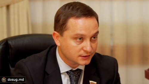 Российский депутат обвиняет посольство РМ в продаже дипломатических номеров