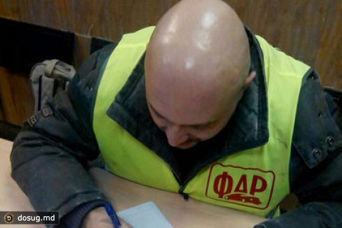 Руководителя «Росагита» задержали за хищение парковочных столбиков
