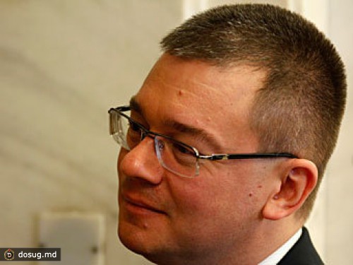 Румынский парламент одобрил состав нового правительства