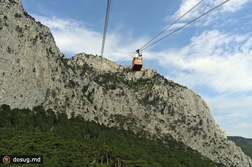 С канатной дороги в Крыму эвакуировали 52 человека