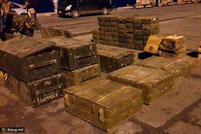 СБУ обвинила своего бывшего шефа в поставках оружия ополченцам
