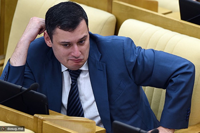 СК попросил лишить депутата Хинштейна неприкосновенности