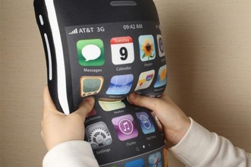 СМИ узнали о существовании «большого» iPhone