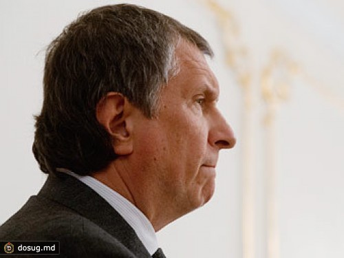 Сечин попросил не педалировать тему монополии "Роснефти"