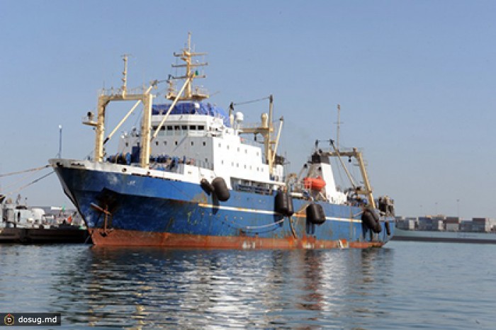 Сенегал не пустил на берег капитана «Олега Найденова»