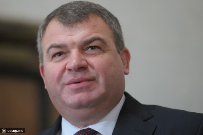 Сердюков и Мизулина получили «Серебряную калошу»