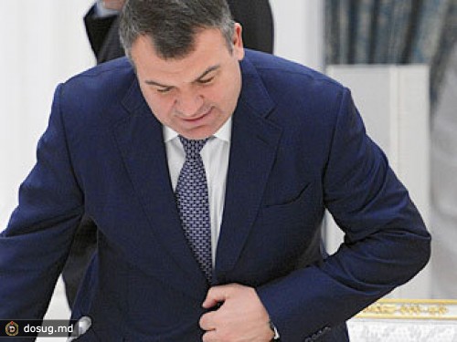 Сердюкова обвинили в уклонении от явки на допрос