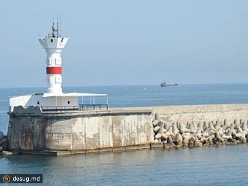 Севастополь решил отобрать причалы у Черноморского флота