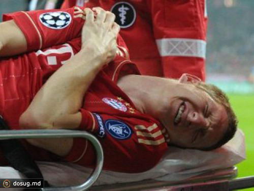 Швайнштайгер сломал ключицу в матче Лиги чемпионов