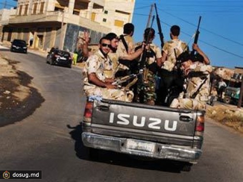 Сирийские военные начали вывозить со складов химическое оружие
