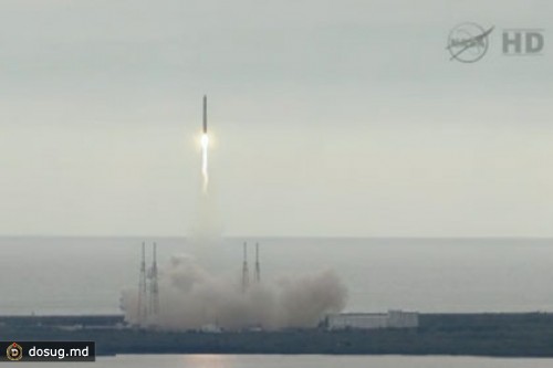 Специалисты SpaceX починили космический корабль