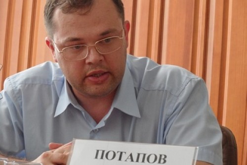 Свидетеля по делу мэра Бердска сбила машина