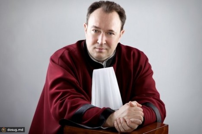 Тэнасе переизбран на должность председателя Конституционного суда