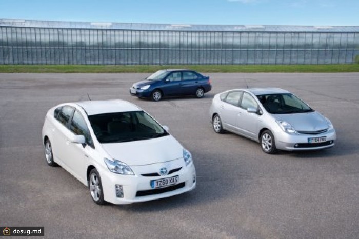 Toyota отзавет около двух милионов автомобилей Prius