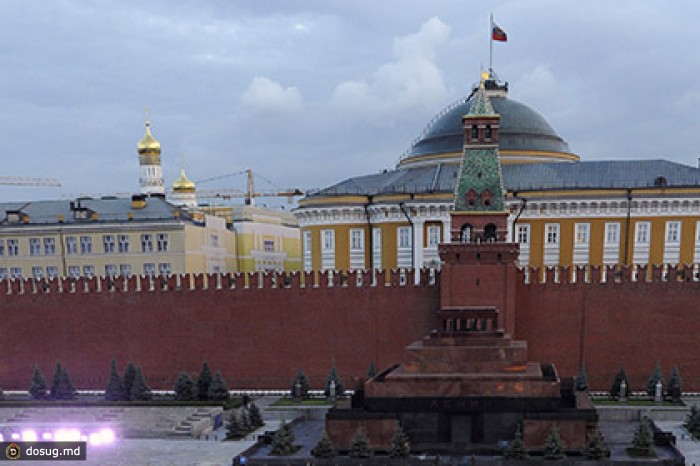 Три здания в Кремле признали архитектурными памятниками