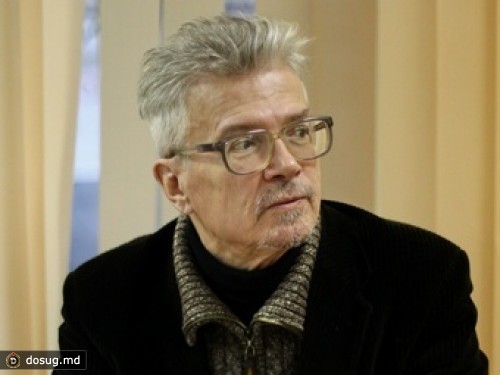 ЦИК внес в проект повестки дня отказ в регистрации Лимонова