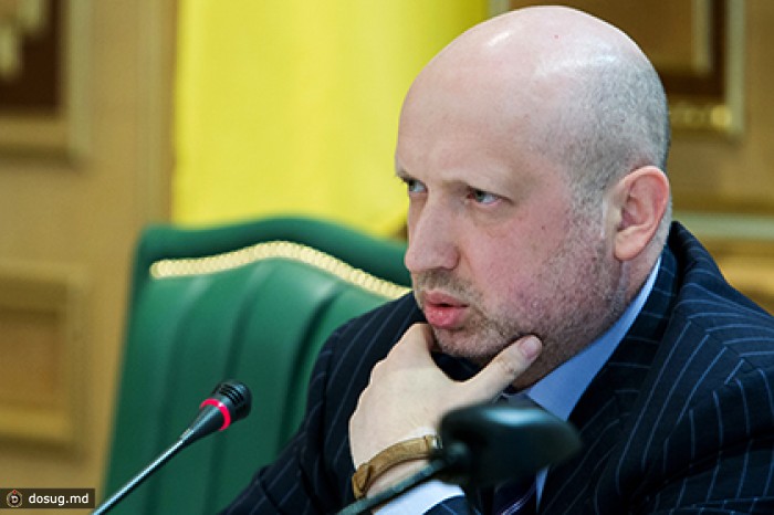 Турчинов потребовал объяснить выезд Болотова в Россию