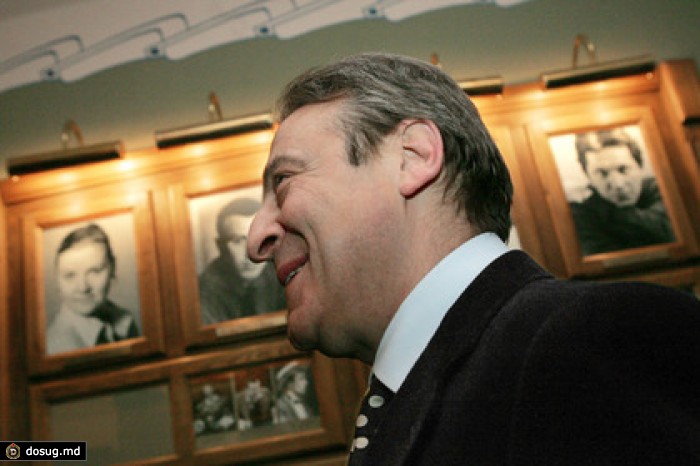 У Геннадия Хазанова украли посуду и сейф