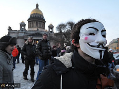 Участники митинга в Петербурге разошлись